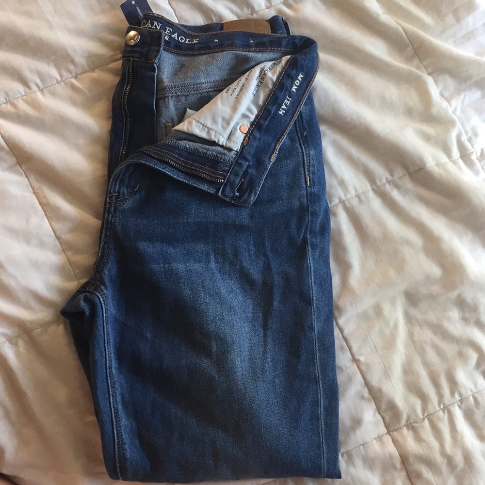 American Eagle Mom Jeans